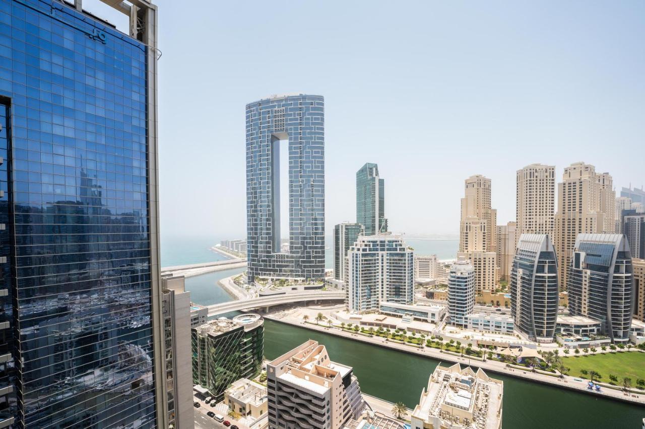 Fam Living - Marina Marvel - Studio Apartment With Breathtaking Views In Studio One Tower Dubai Dış mekan fotoğraf