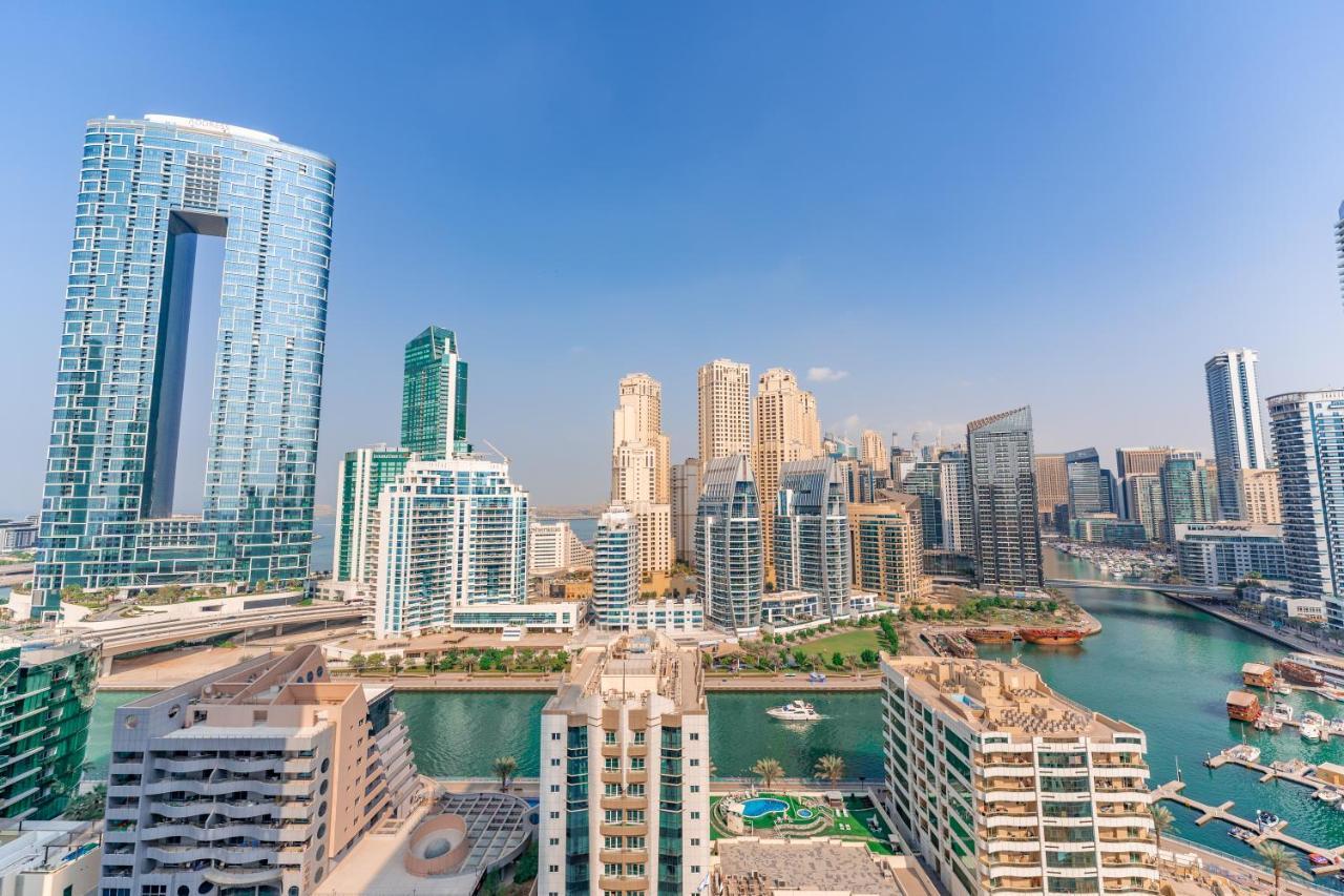 Fam Living - Marina Marvel - Studio Apartment With Breathtaking Views In Studio One Tower Dubai Dış mekan fotoğraf